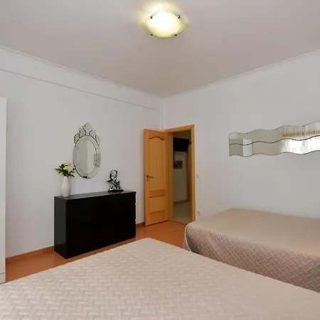 Coastal Haven - Holiday Close To Beach Apartment Nazare